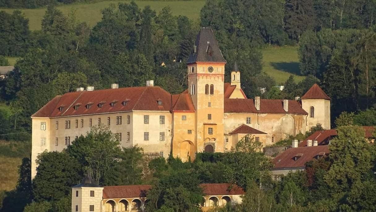 Vila Albrecht Вимперк Екстериор снимка